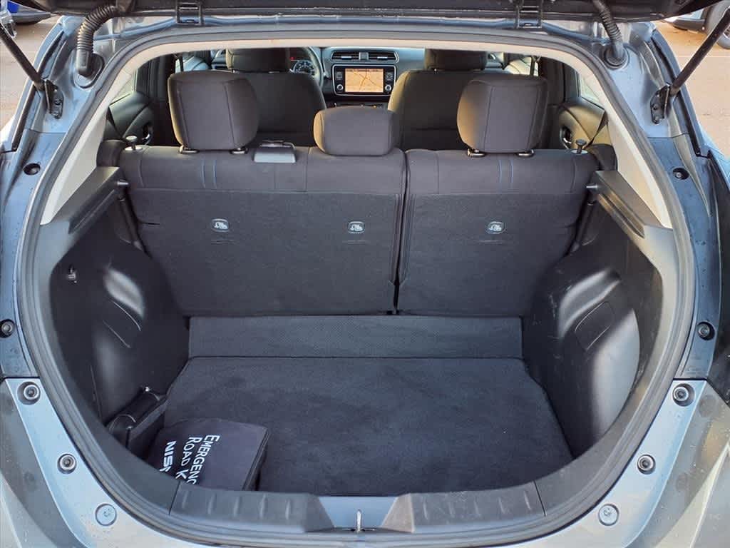 Thumbnail: 2021 Nissan Leaf - 6