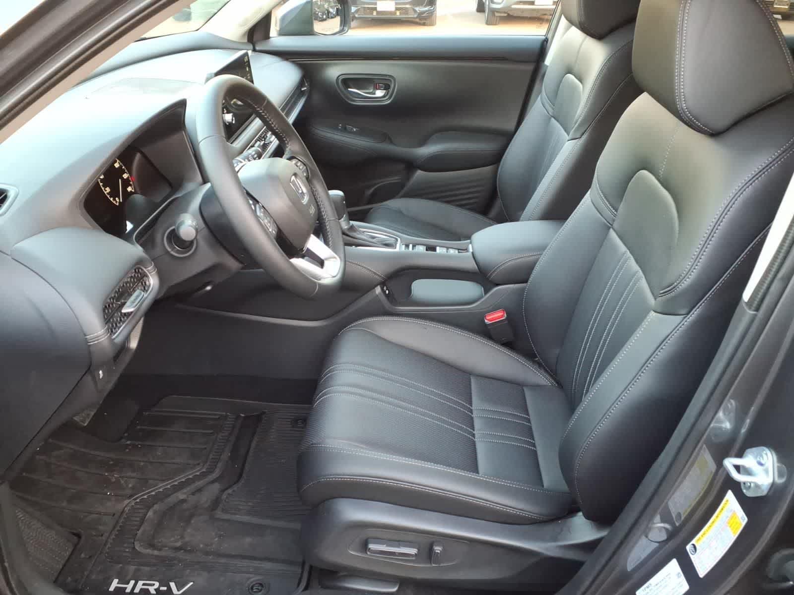 2026 Honda HR-V EX-L - Photo 13