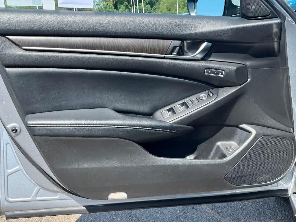 Thumbnail: 2018 Honda Accord - 12