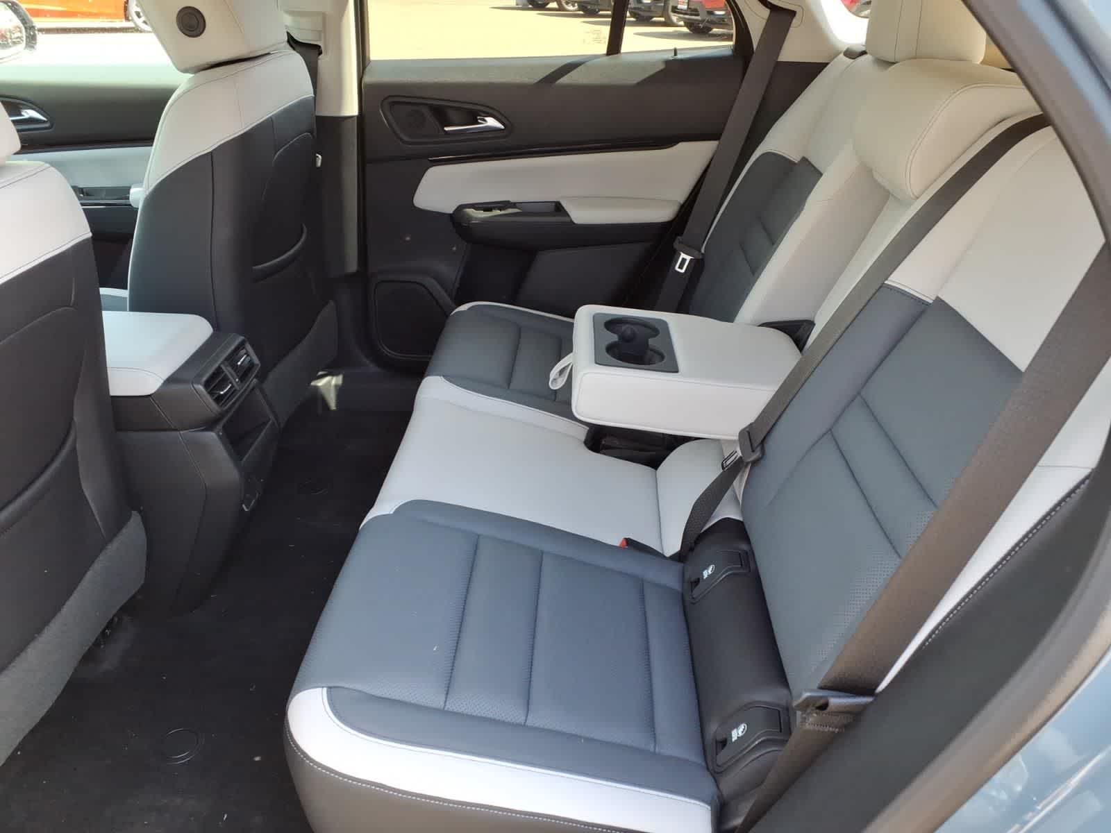 Thumbnail: 2026 Honda Prologue - 9