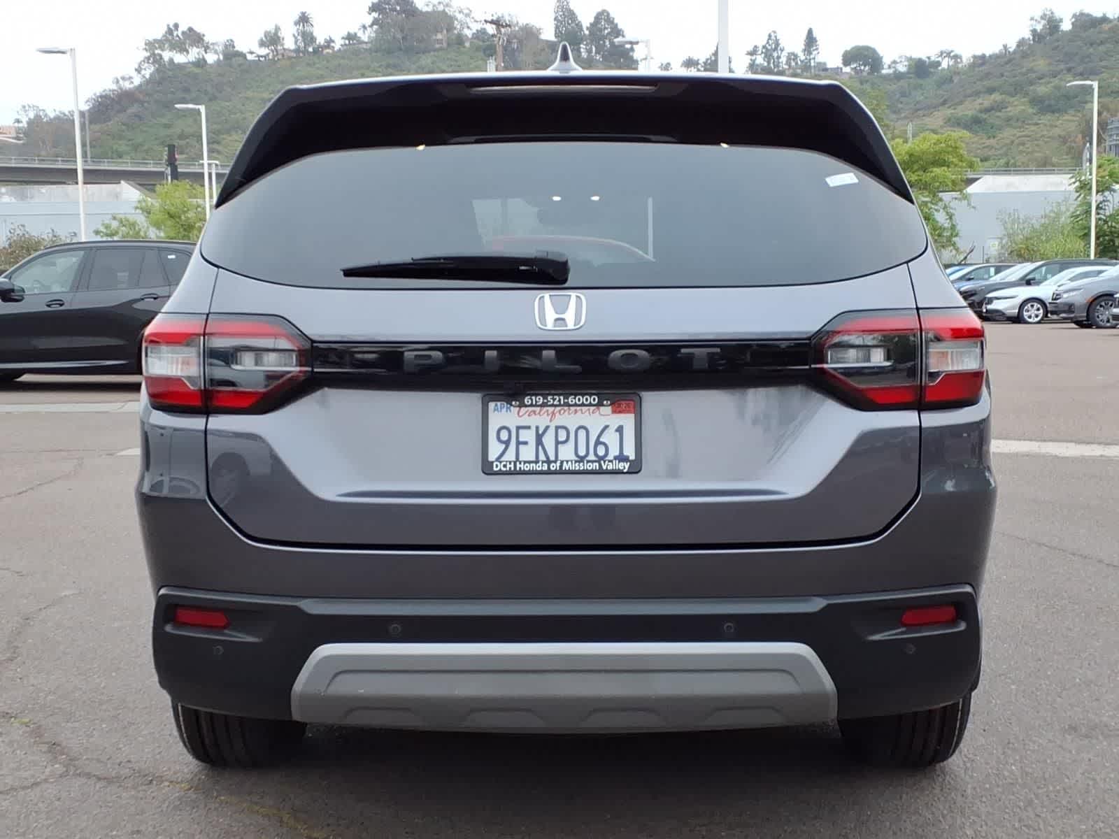 Thumbnail: 2023 Honda Pilot - 5