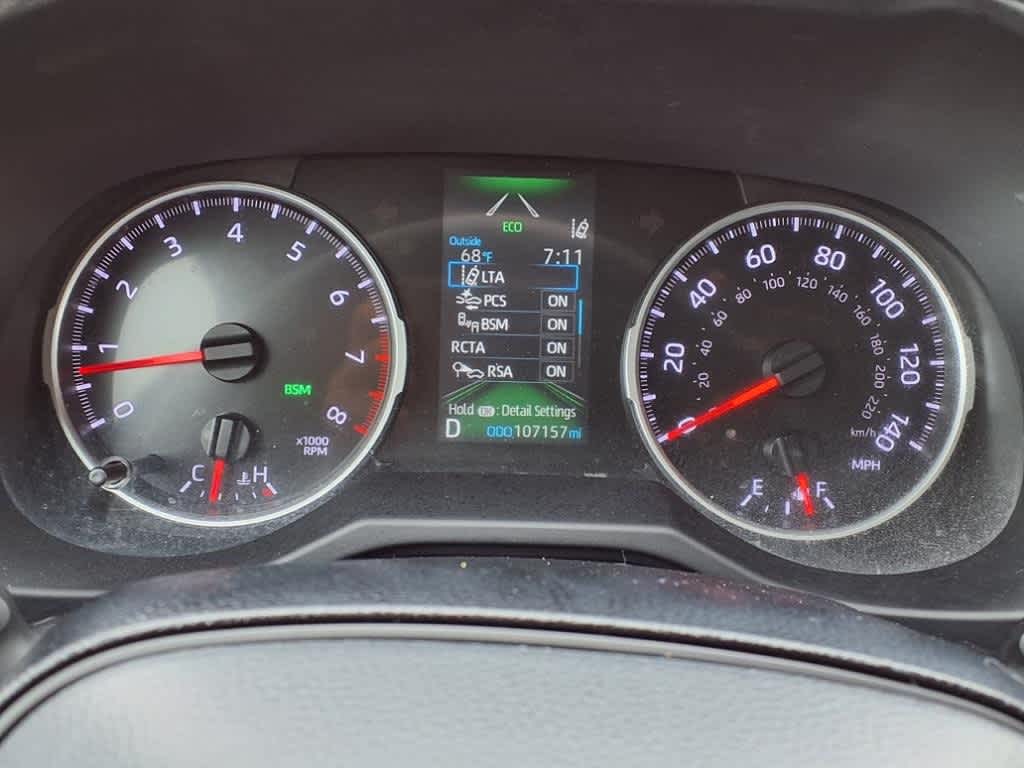 Thumbnail: 2021 Toyota RAV4 - 19