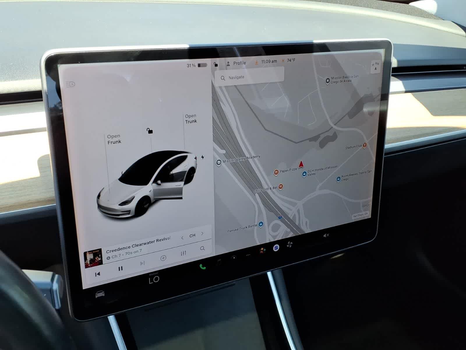 Thumbnail: 2018 Tesla Model 3 - 21