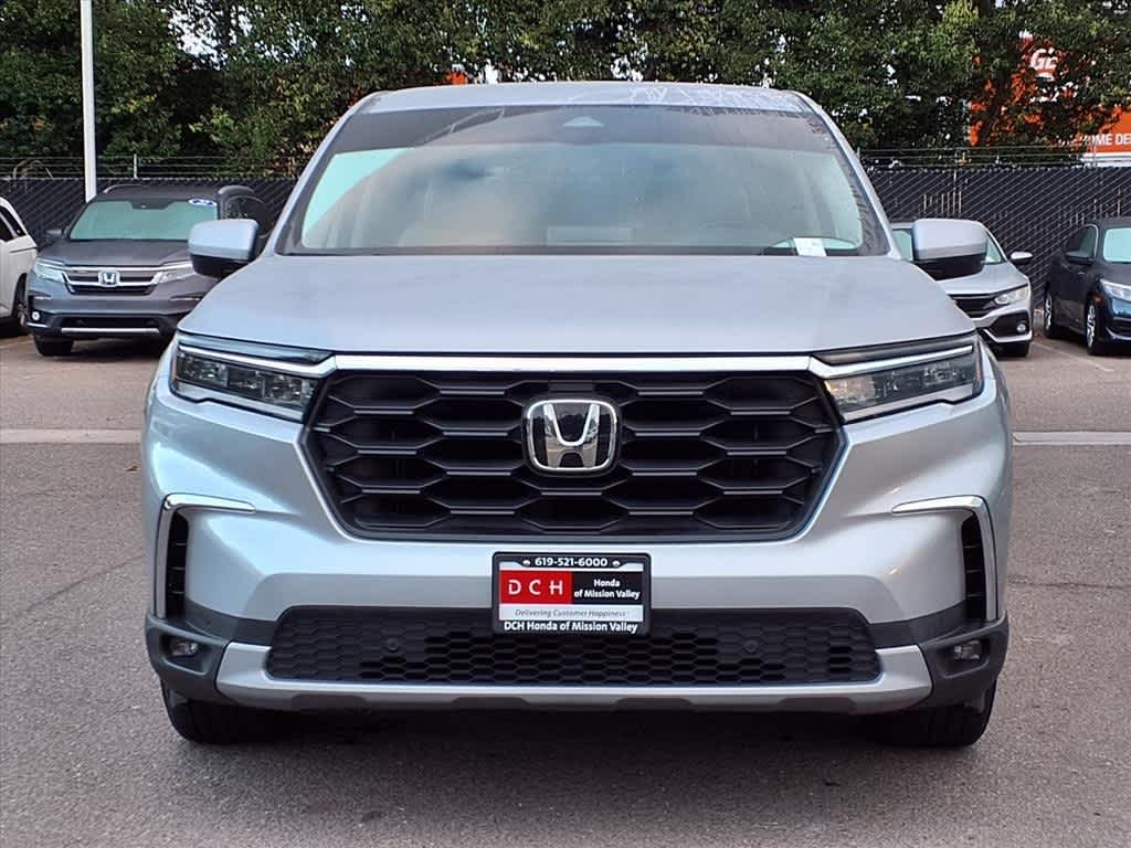 2024 Honda Pilot EX-L photo 2