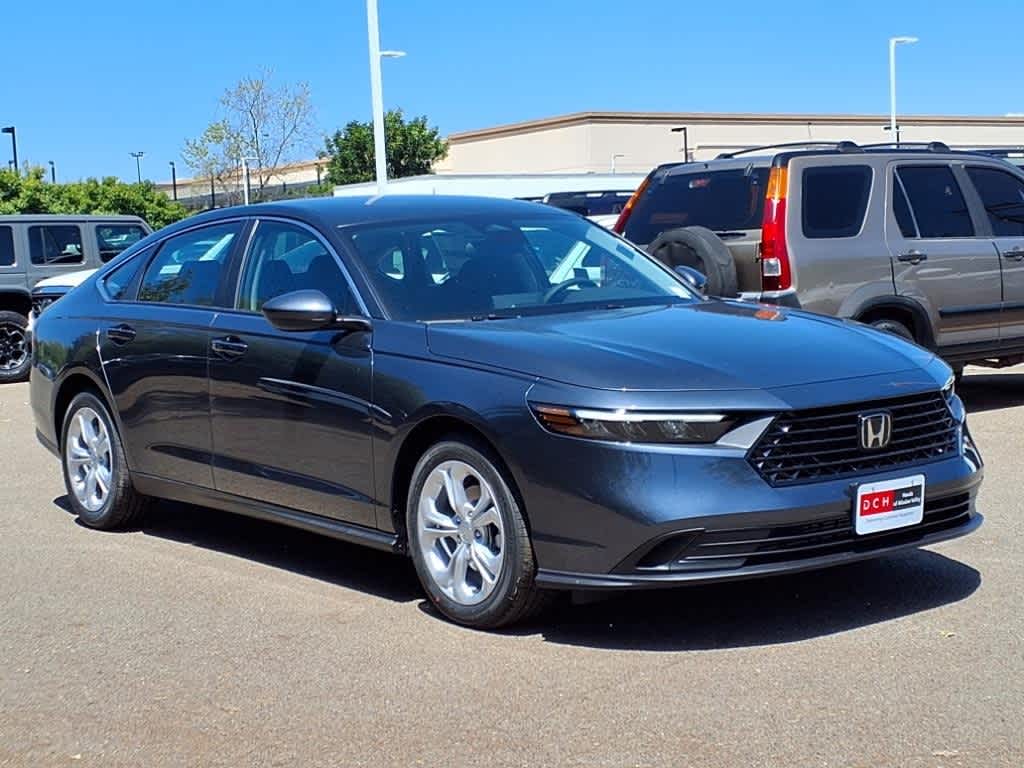 2025 Honda Accord LX photo 3
