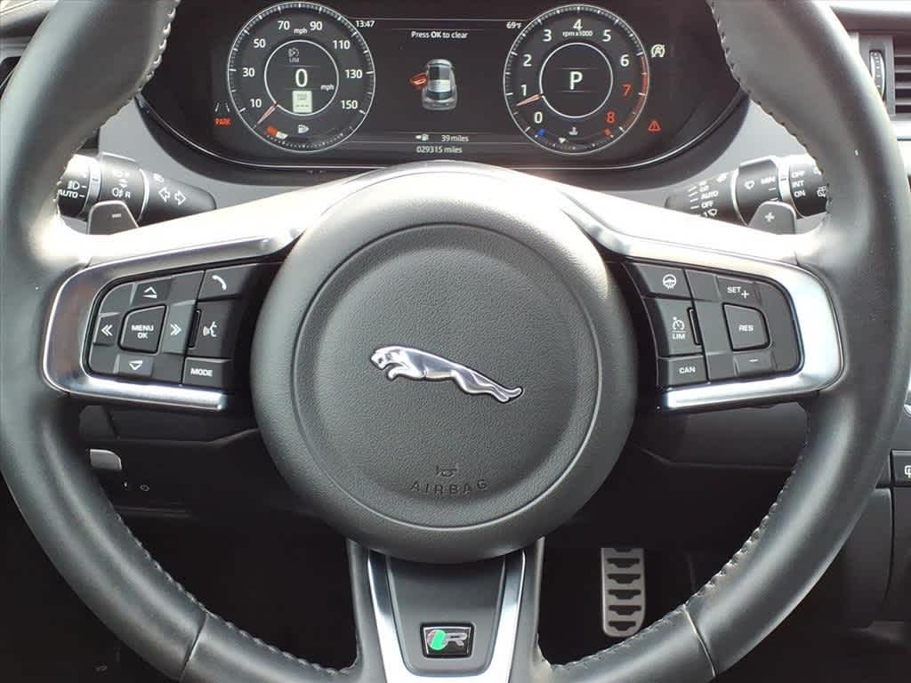 Thumbnail: 2020 Jaguar E-Pace - 16