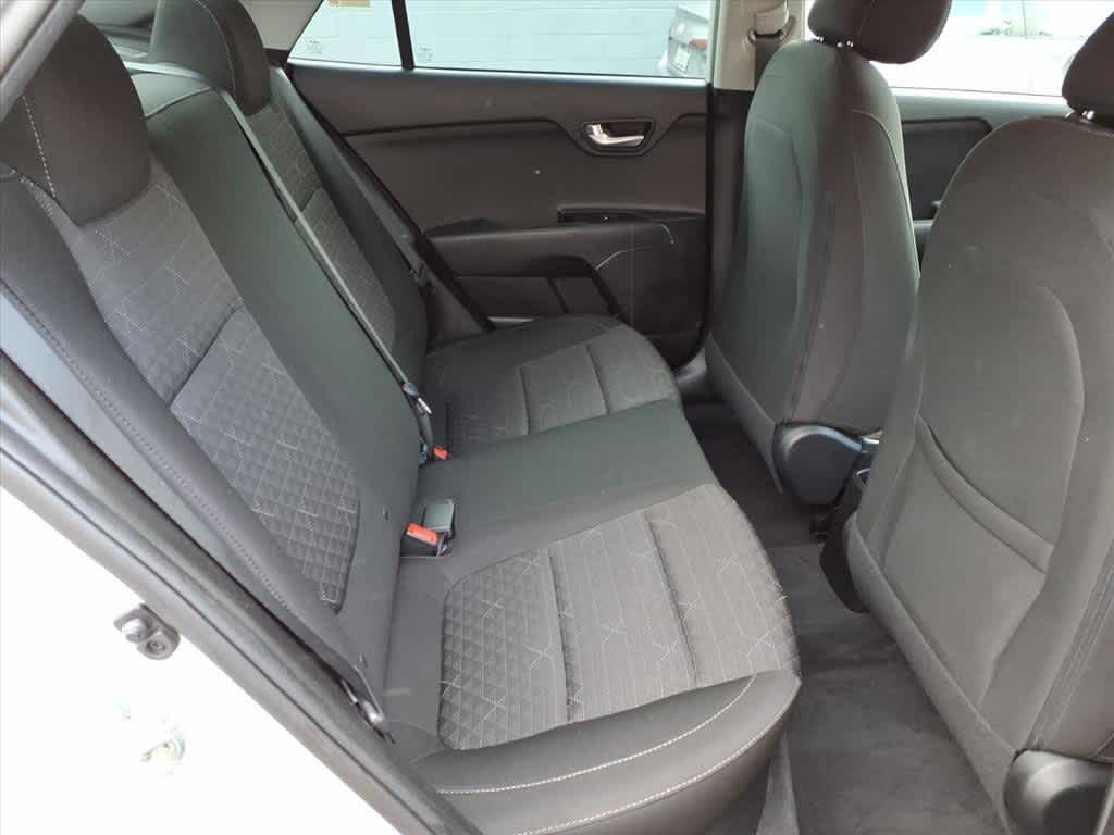 Thumbnail: 2023 Kia Rio - 12