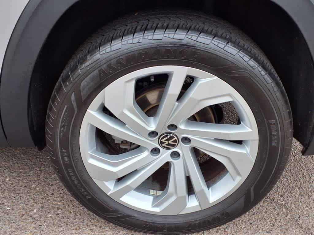 Thumbnail: 2023 Volkswagen Atlas - 8