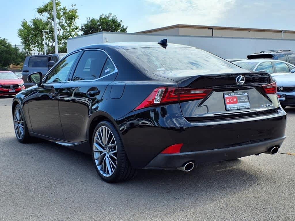Thumbnail: 2015 Lexus IS - 7