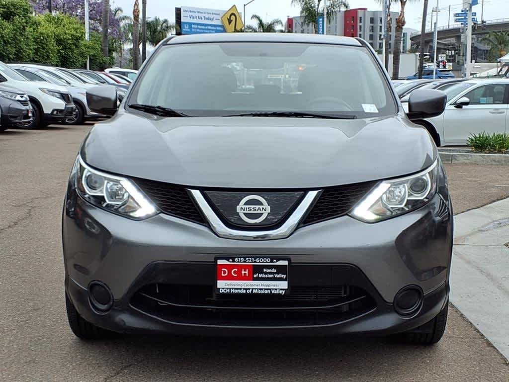 Thumbnail: 2019 Nissan Rogue Sport - 2