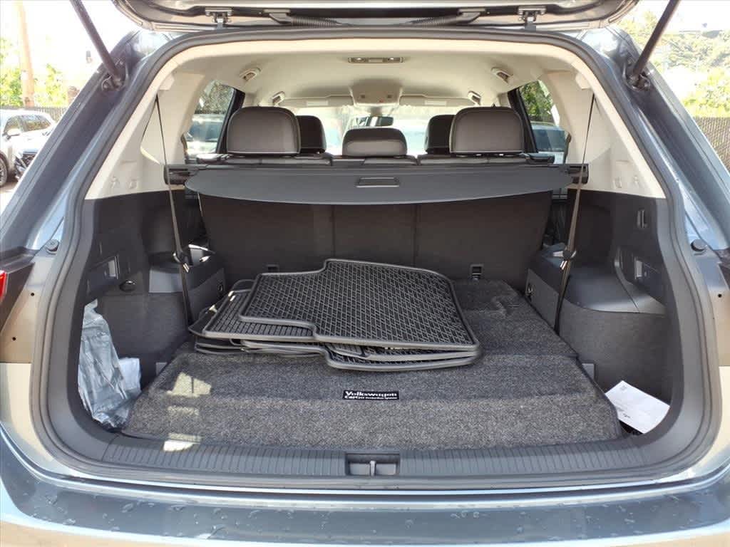 Thumbnail: 2023 Volkswagen Tiguan - 6