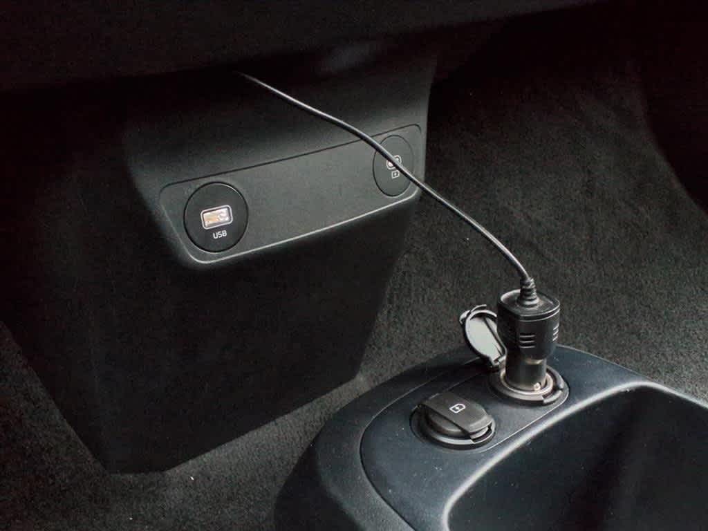 Thumbnail: 2022 Kia EV6 - 23