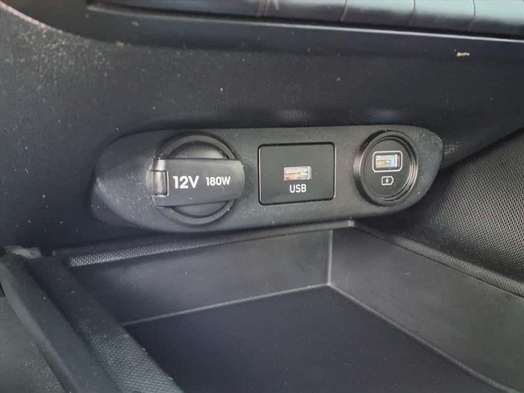 Thumbnail: 2023 Hyundai Elantra - 24