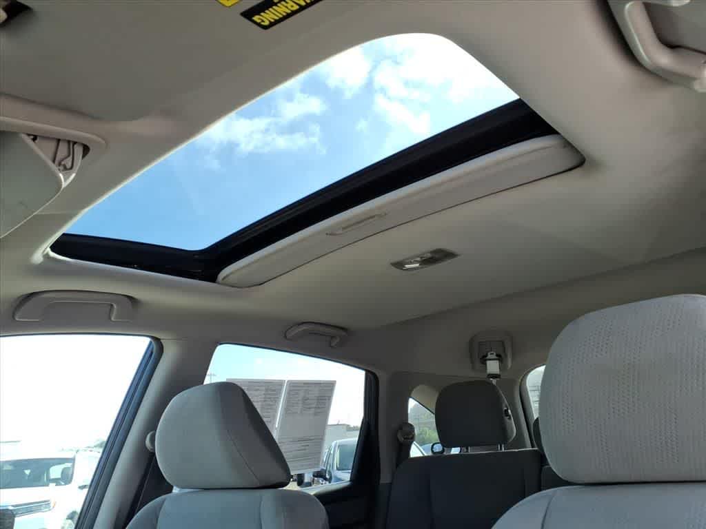 Thumbnail: 2011 Honda CR-V - 15