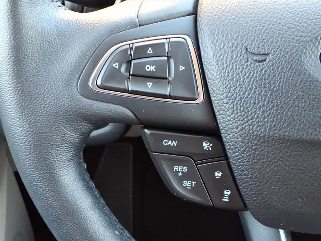 Thumbnail: 2017 Ford Escape - 17