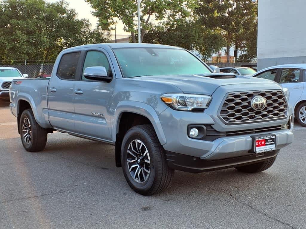 2020 Toyota Tacoma TRD Sport V6 photo 3