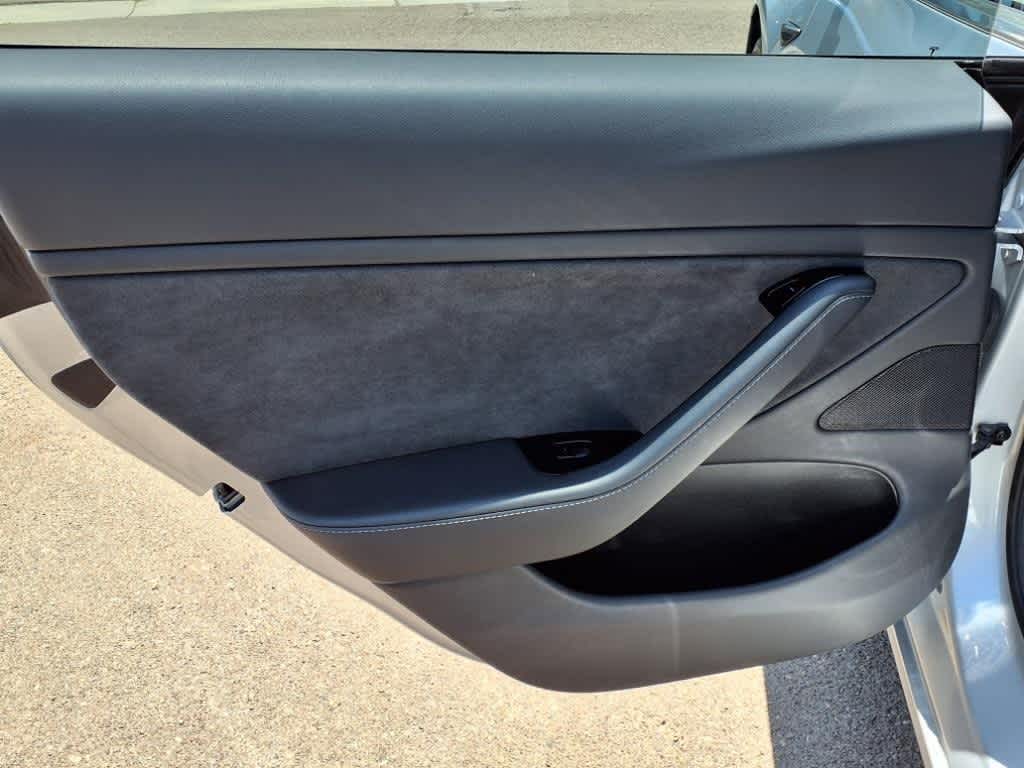 Thumbnail: 2018 Tesla Model 3 - 10