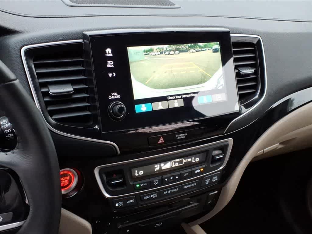 Thumbnail: 2020 Honda Pilot - 21