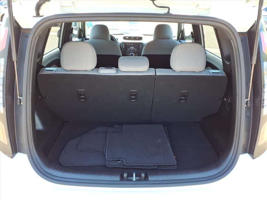 Thumbnail: 2019 Kia Soul - 6