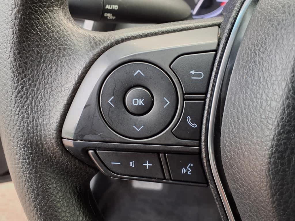 Thumbnail: 2019 Toyota Camry - 18