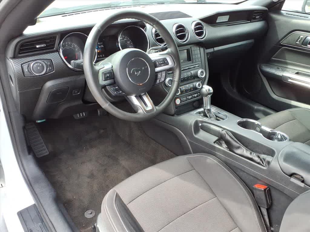 Thumbnail: 2015 Ford Mustang - 14