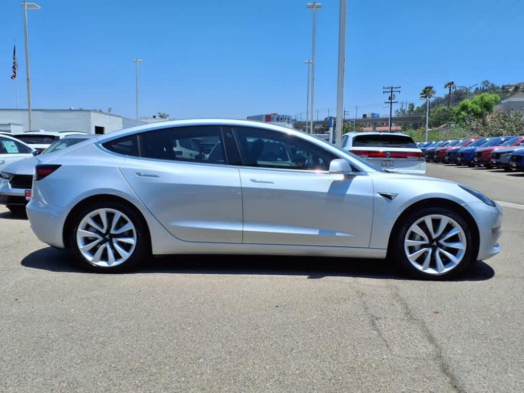 Thumbnail: 2018 Tesla Model 3 - 4