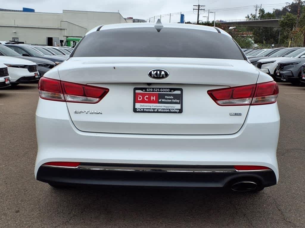 Thumbnail: 2017 Kia Optima - 6