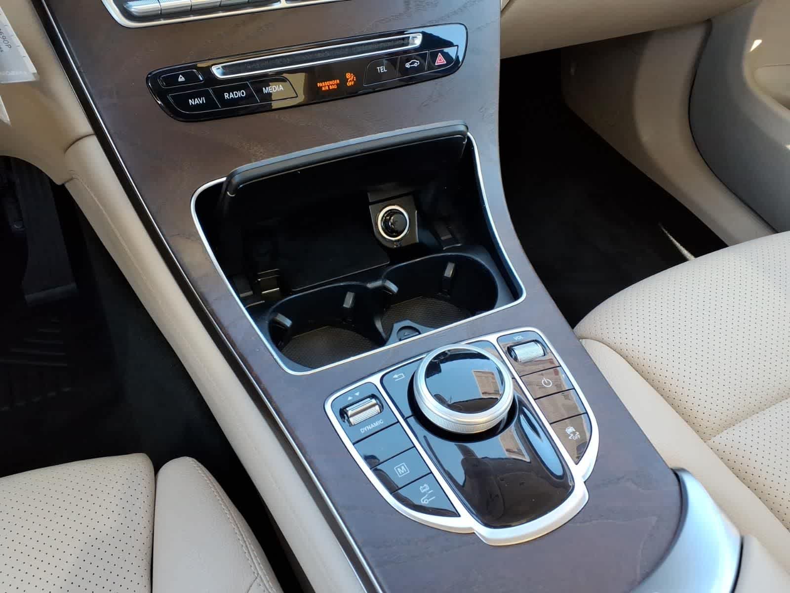 2019 Mercedes-Benz GLC GLC350e - Photo 23