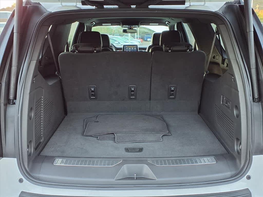 Thumbnail: 2022 Chevrolet Suburban - 6