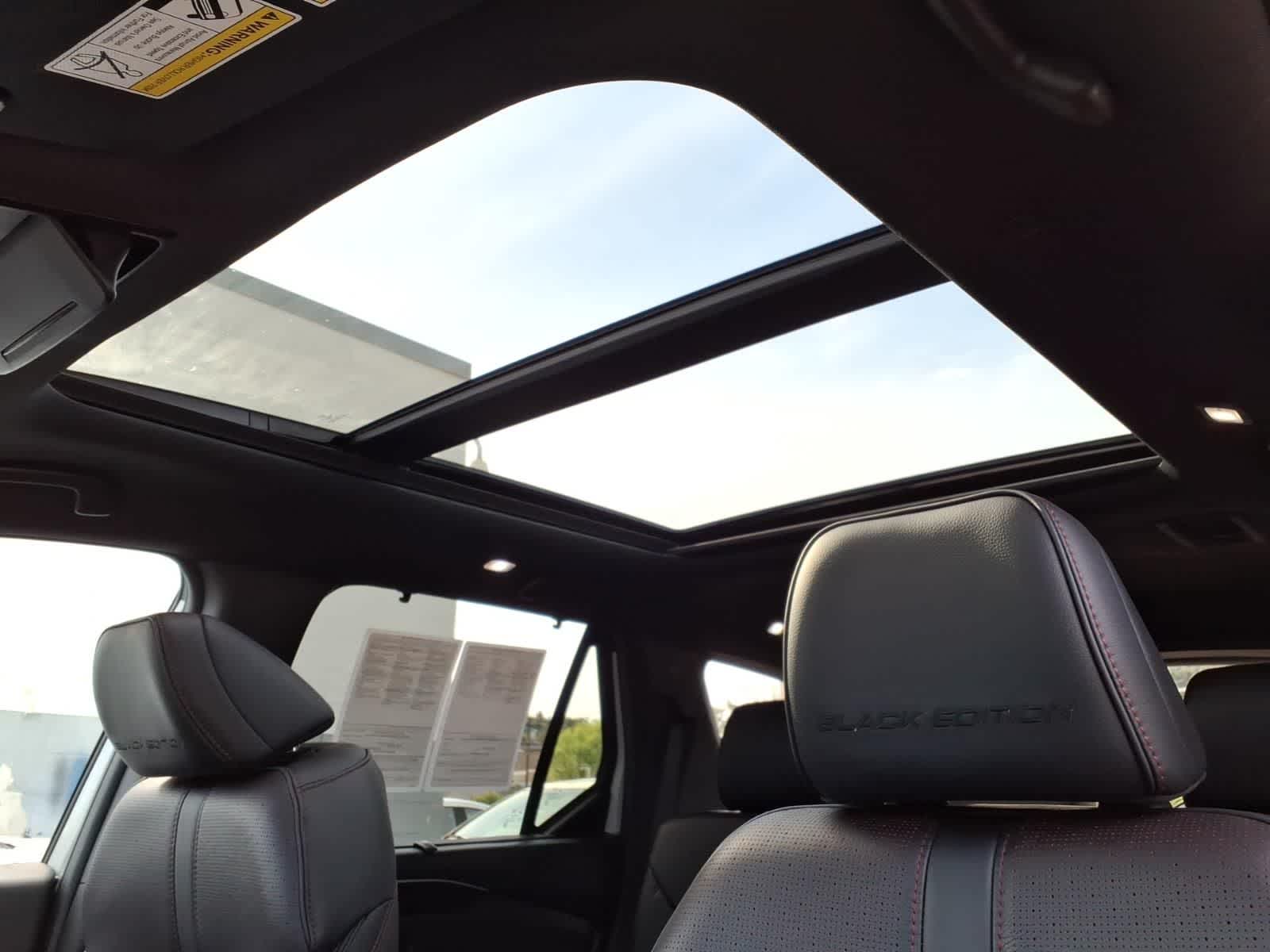 Thumbnail: 2025 Honda Pilot - 15