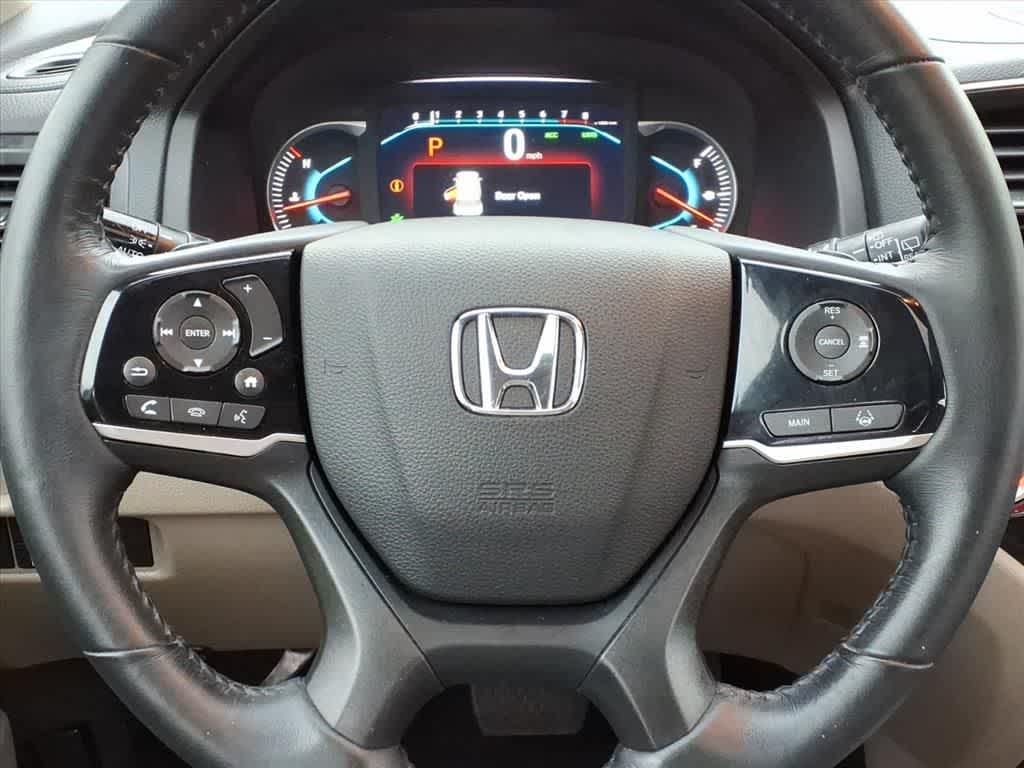 Thumbnail: 2020 Honda Pilot - 16