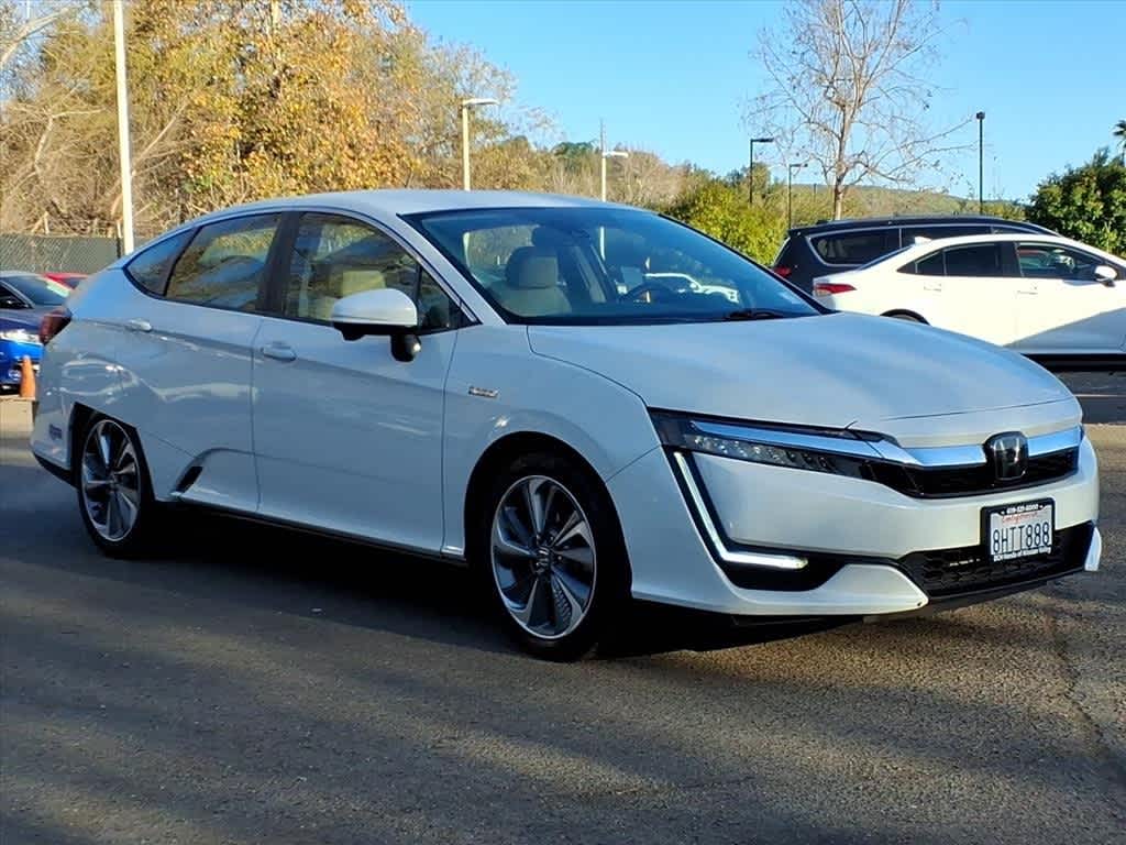 Thumbnail: 2018 Honda Clarity - 3