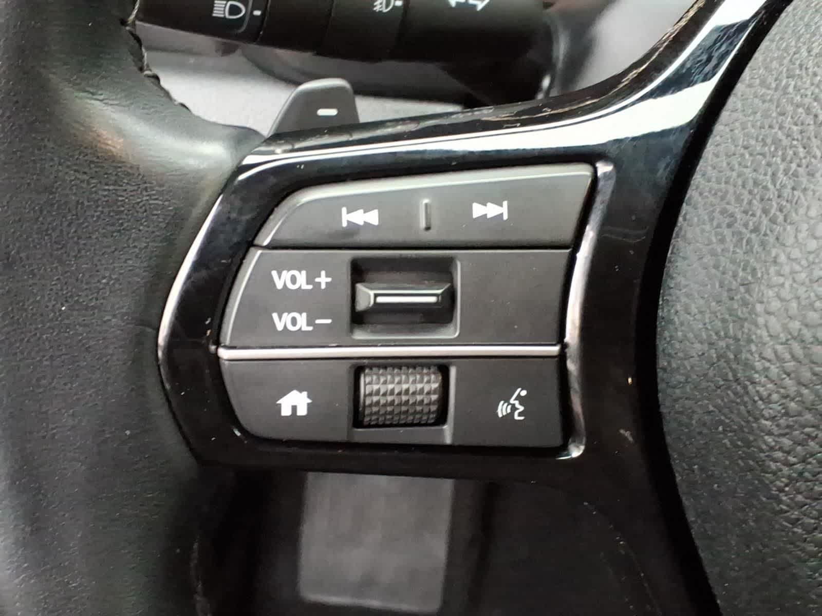 Thumbnail: 2023 Honda Pilot - 17