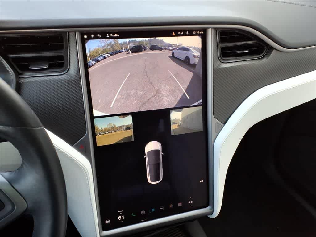 Thumbnail: 2018 Tesla Model X - 22