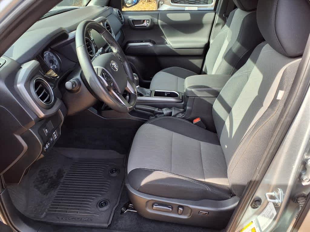 Thumbnail: 2023 Toyota Tacoma - 14