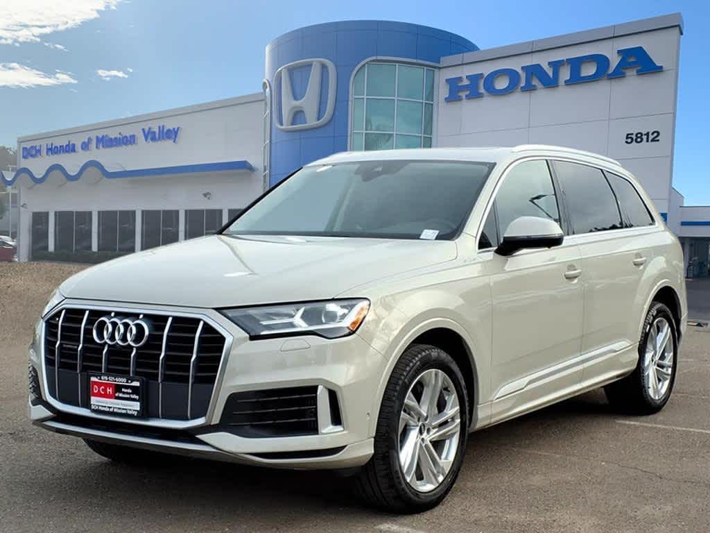 Thumbnail: 2021 Audi Q7 - 1