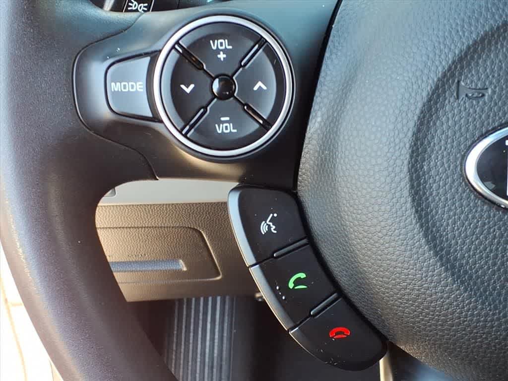 Thumbnail: 2019 Kia Soul - 18