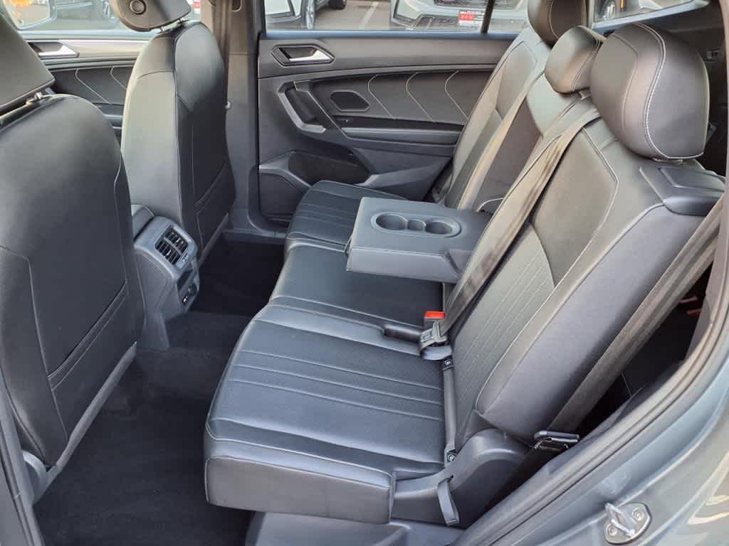 Thumbnail: 2022 Volkswagen Tiguan - 9