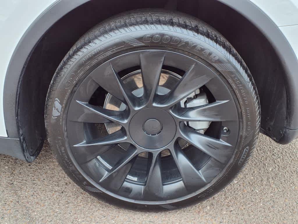 Thumbnail: 2021 Tesla Model Y - 8