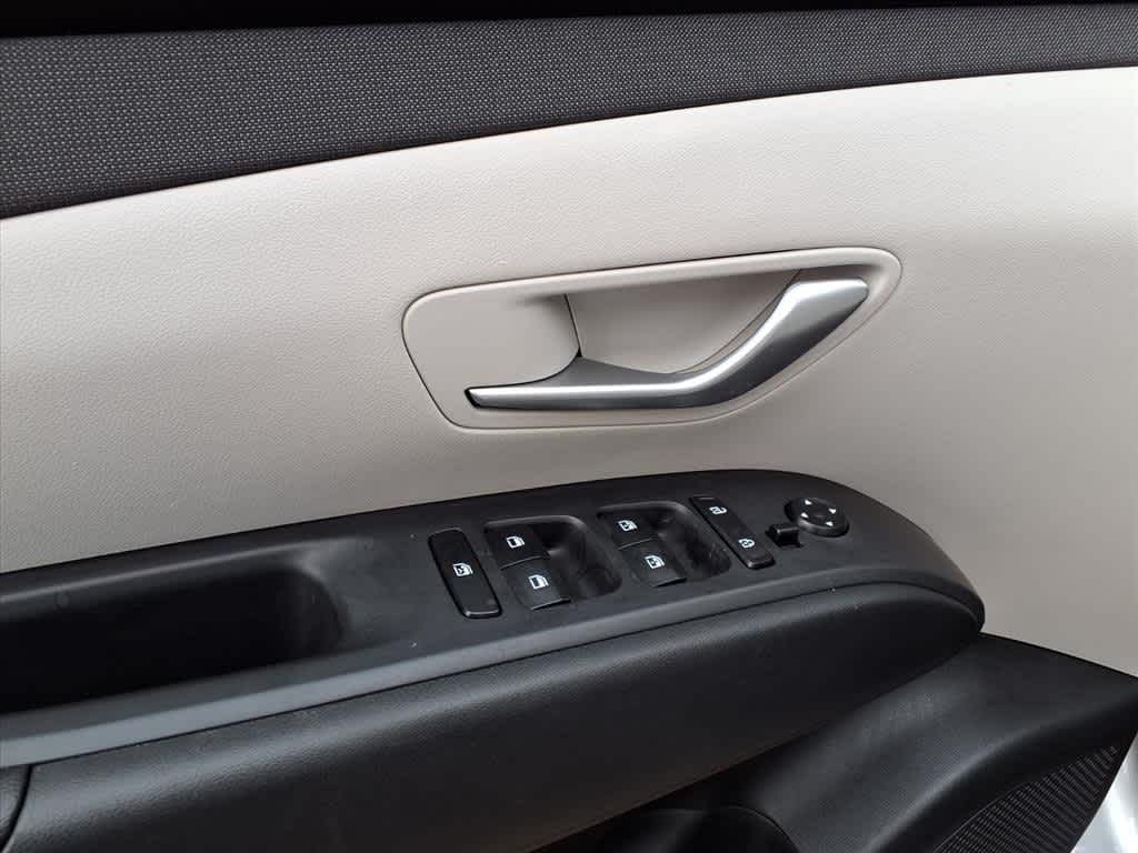 Thumbnail: 2023 Hyundai Tucson - 15