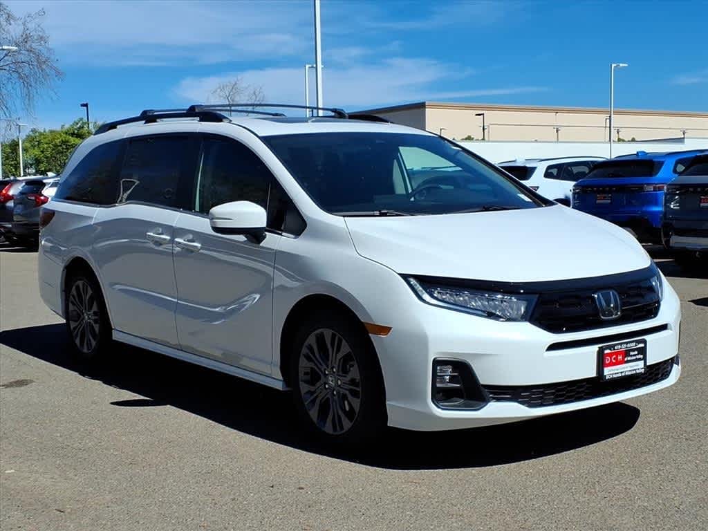 Thumbnail: 2026 Honda Odyssey - 3