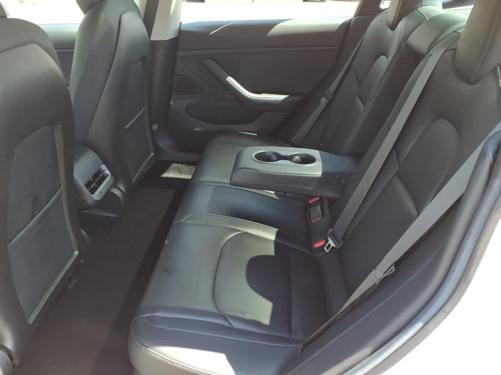 Thumbnail: 2018 Tesla Model 3 - 11