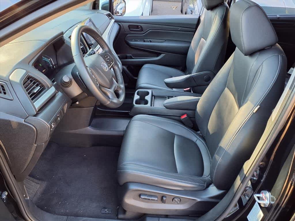 Thumbnail: 2023 Honda Odyssey - 15