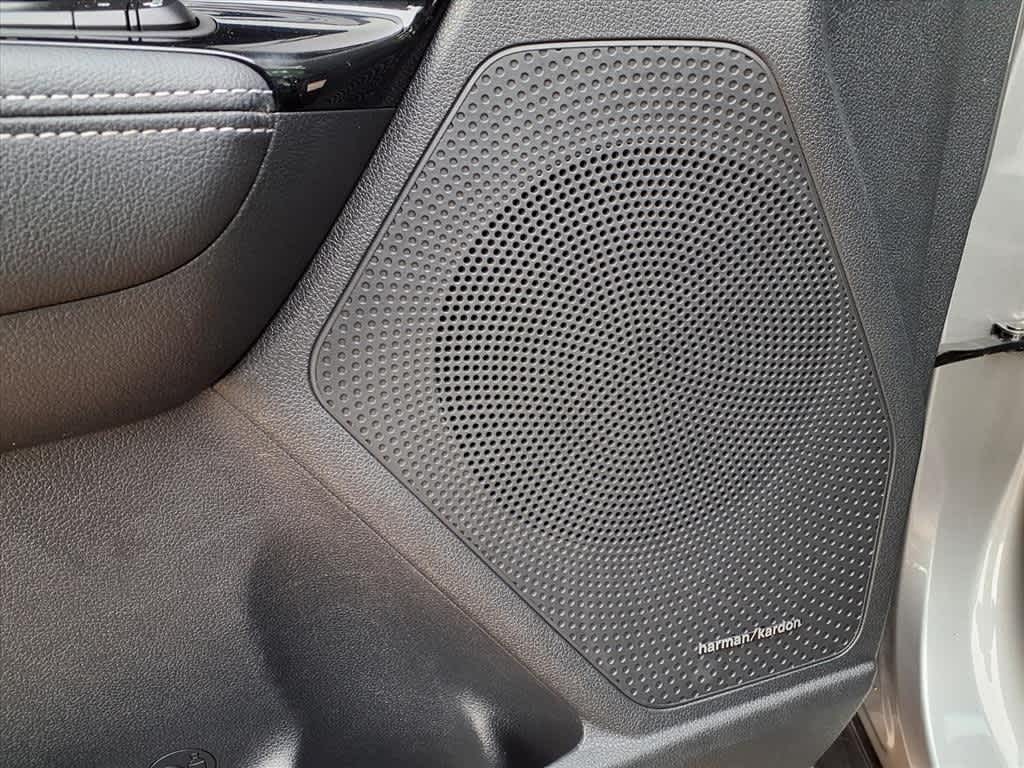 Thumbnail: 2022 Kia Niro - 13