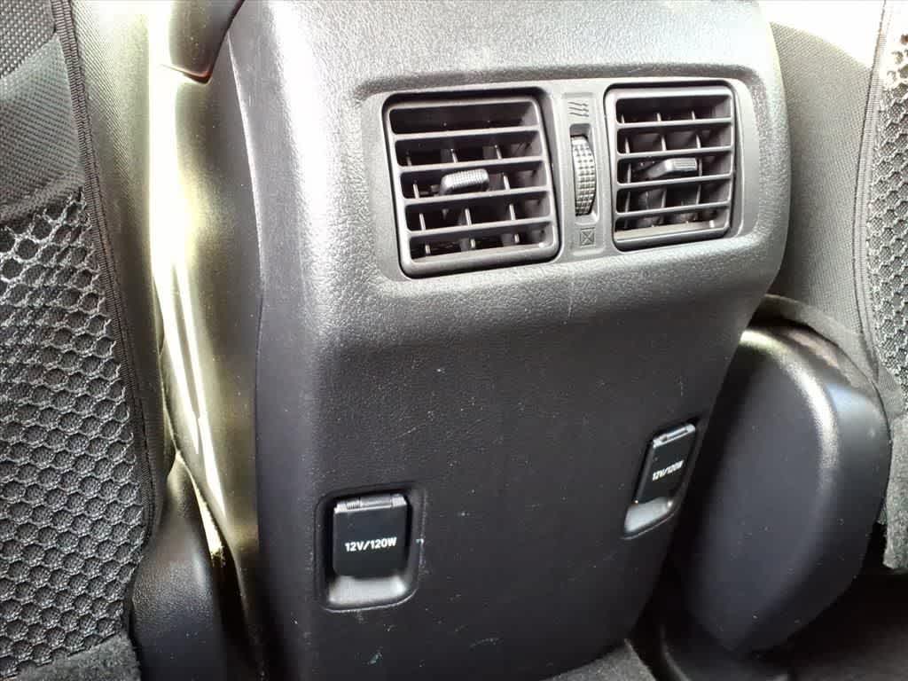 Thumbnail: 2014 Toyota 4Runner - 12