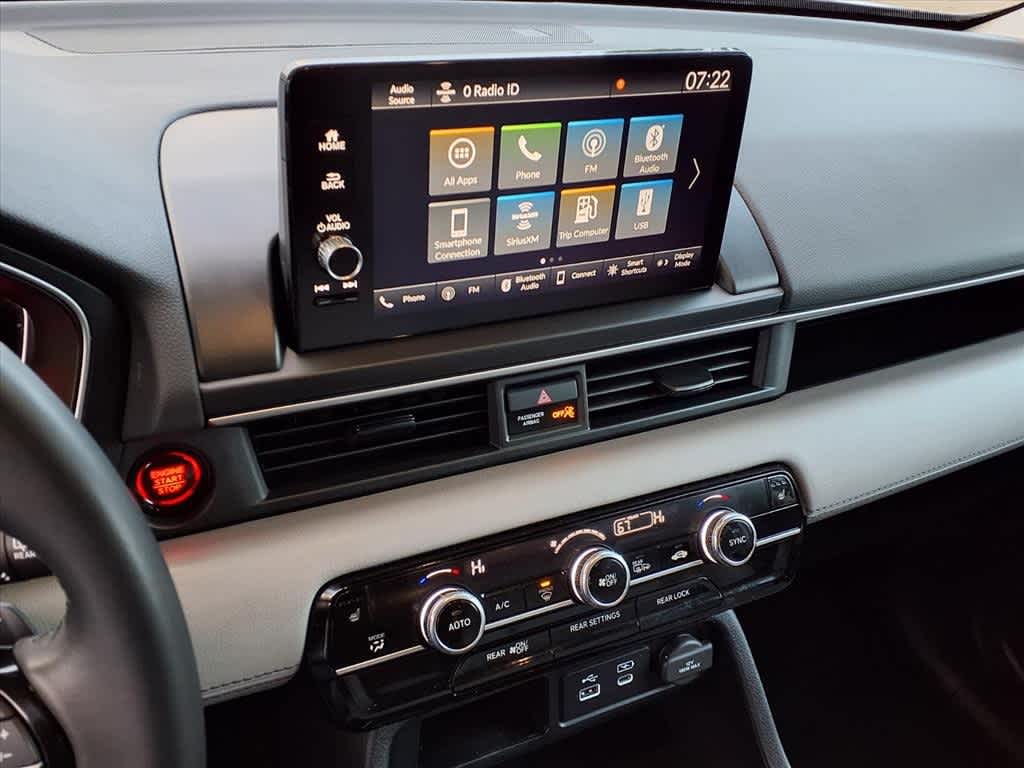 Thumbnail: 2024 Honda Pilot - 20