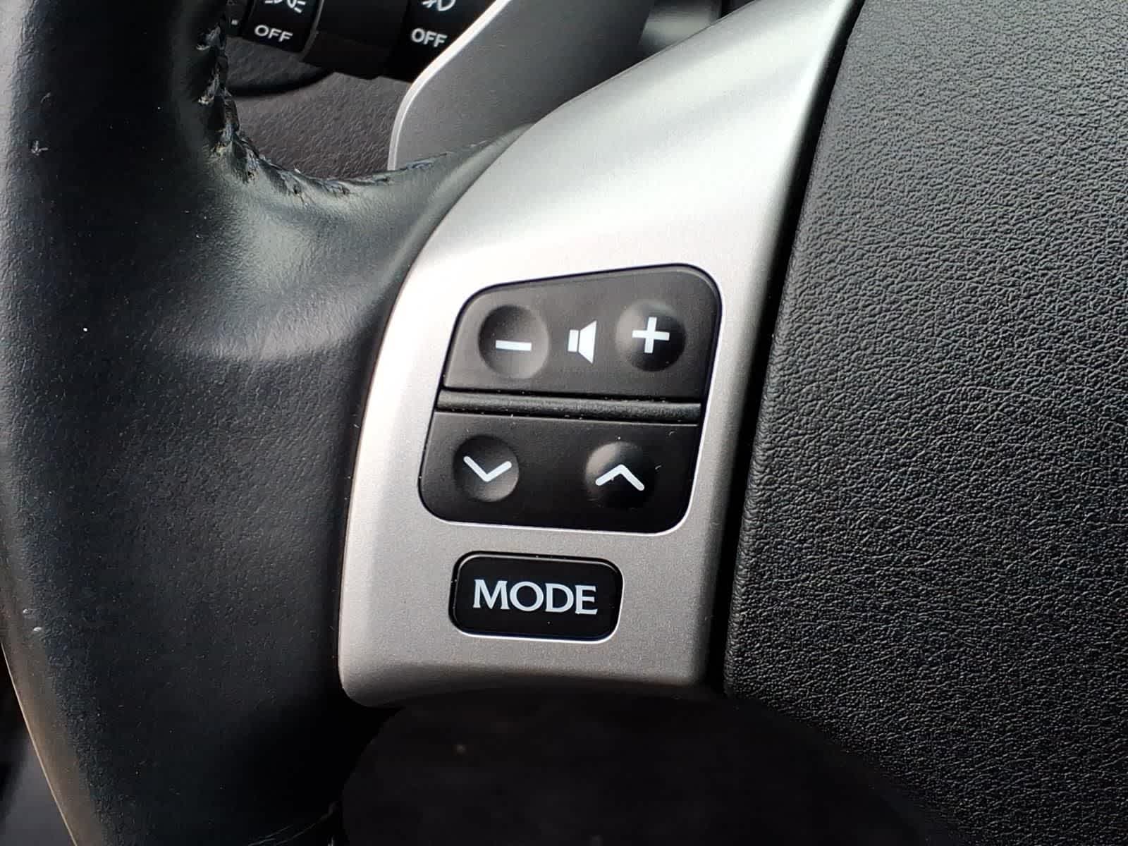 Thumbnail: 2012 Lexus IS - 18
