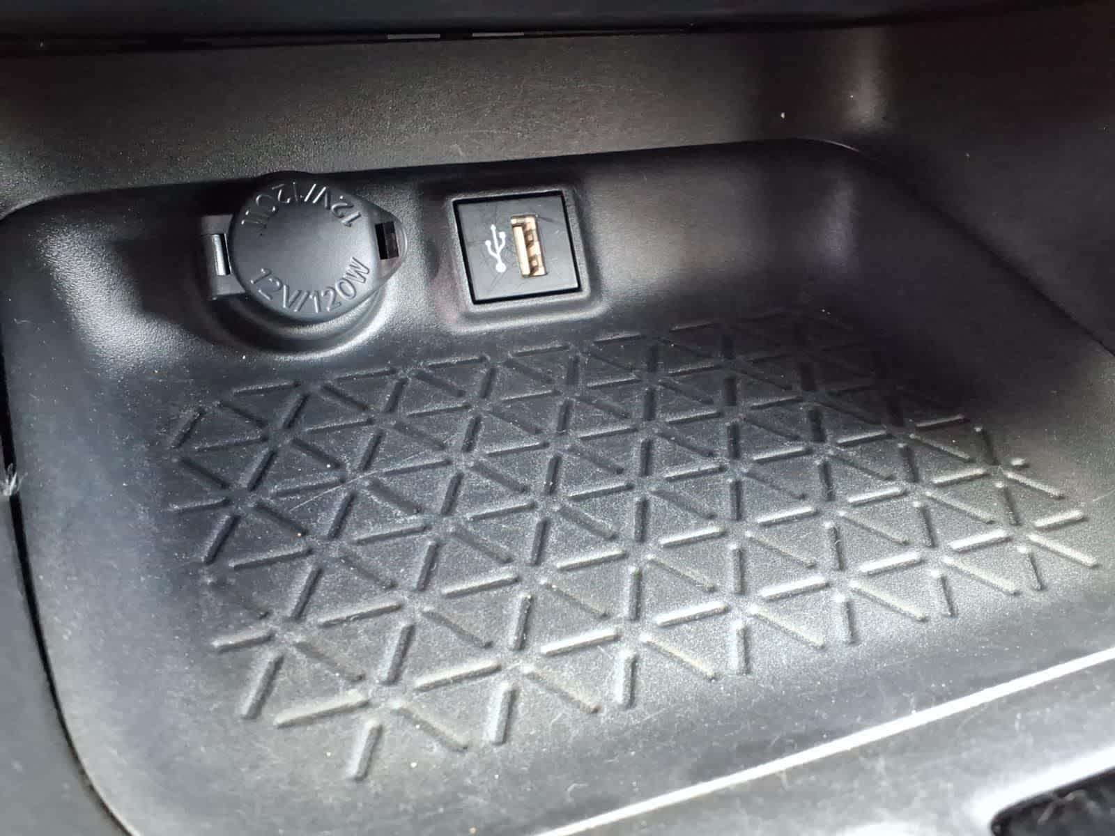 Thumbnail: 2024 Toyota RAV4 - 23