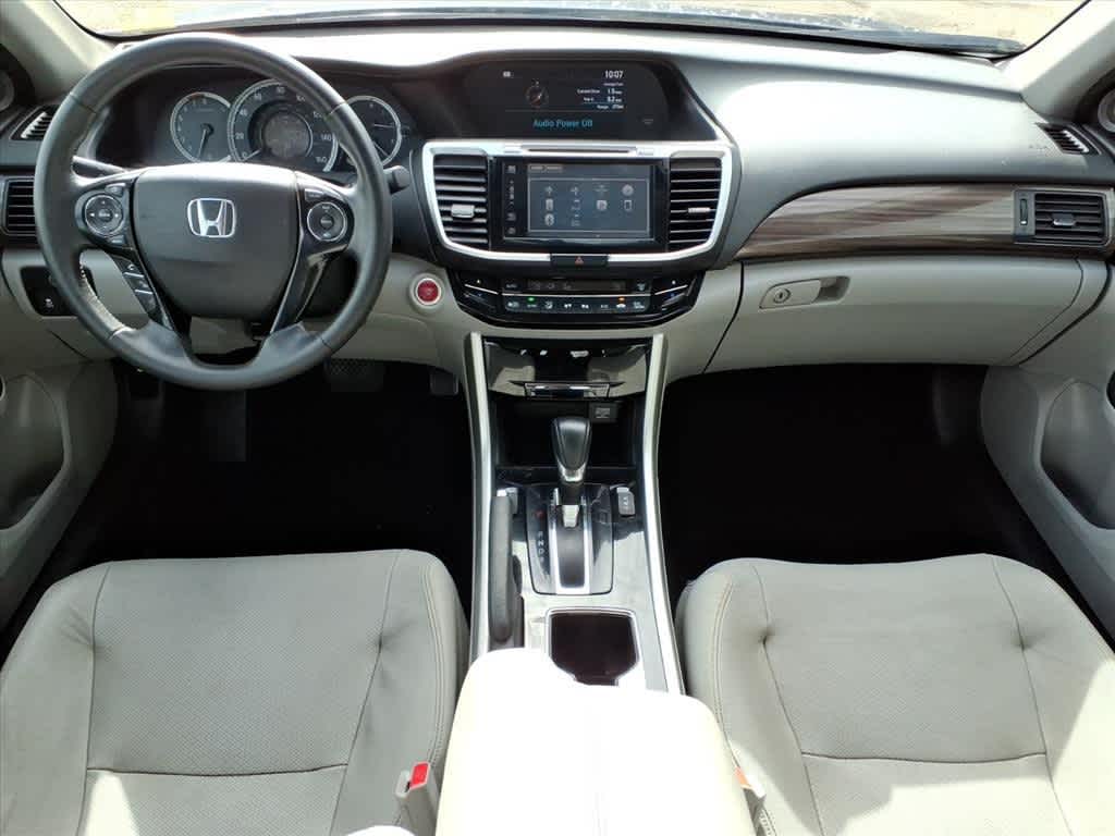 Thumbnail: 2016 Honda Accord - 10