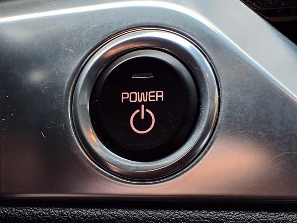 Thumbnail: 2022 Kia Niro - 24